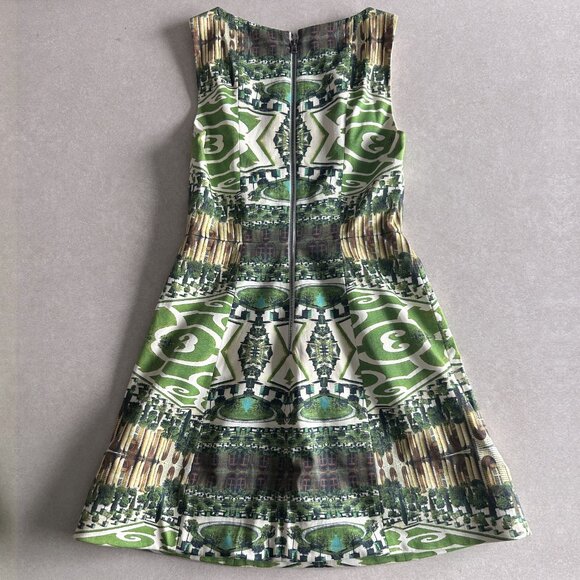 Alice + Olivia Carrie Structured Dress in Mirrored Garden ASO Aria Montgomery - Picture 6 of 10